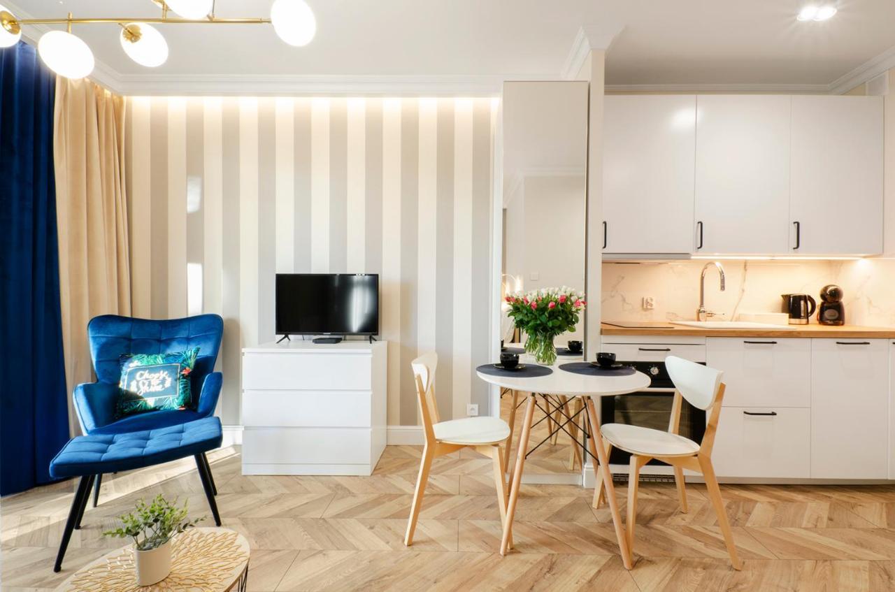 Sky Home- Blue Apartament -Manufaktura, Bezplatny Parking, Klima, Dostep Na Kod Lodž Exteriér fotografie